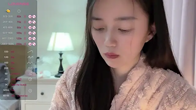 A-xena online show from February 2, 2025, 1:52 pm