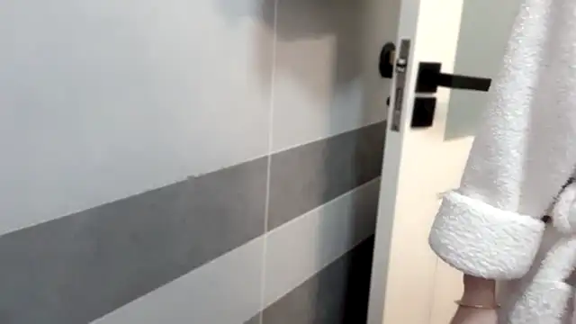 A-xena online show from March 8, 2025, 2:19 pm