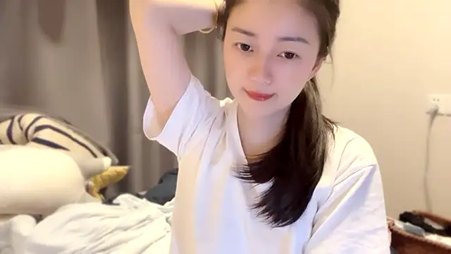 A-xena online show from March 22, 2025, 2:37 am