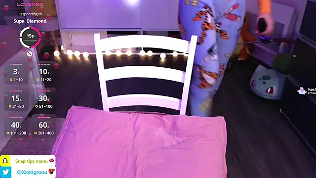 PetiteAngel666 online show from February 11, 2025, 9:35 pm