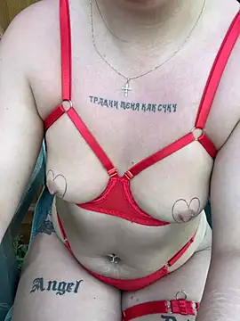 PetiteAngel666 online show from May 25, 2026, 5:41 pm