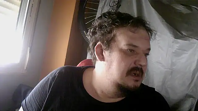 Snapshot of porkorossy chatting on September 29, 2025, 9:03 am porkorossy online show from September 29, 2025, 9:03 am
