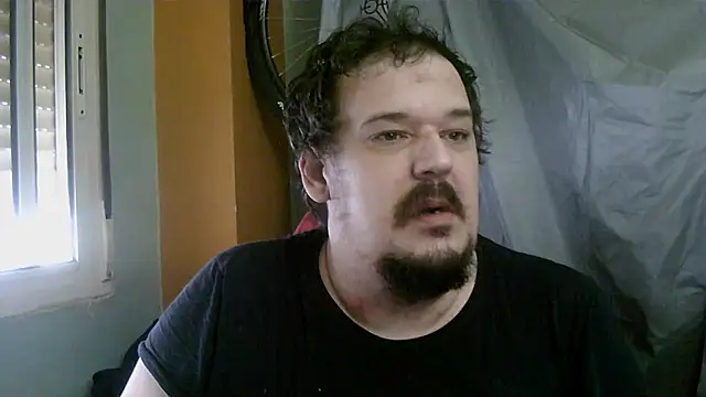 porkorossy online show from October 20, 2025, 7:42 am