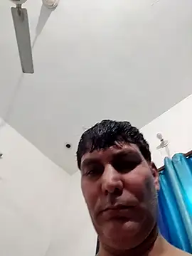 Snapshot of ZIMMY25 chatting on November 25, 2025, 7:08 am ZIMMY25 online show from November 25, 2025, 7:08 am