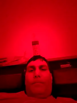 Snapshot of ZIMMY25 chatting on December 4, 2025, 6:49 pm ZIMMY25 online show from December 4, 2025, 6:49 pm