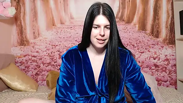 Annatrybebetter online show from November 12, 2025, 9:14 pm