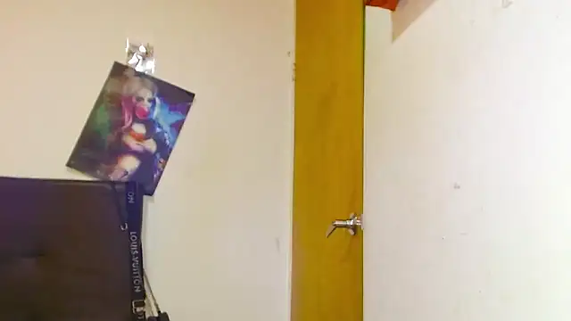 Queen camila online show from January 12, 2025, 4:08 pm