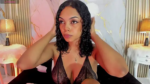 BeckyRusso online show from November 13, 2025, 12:48 pm