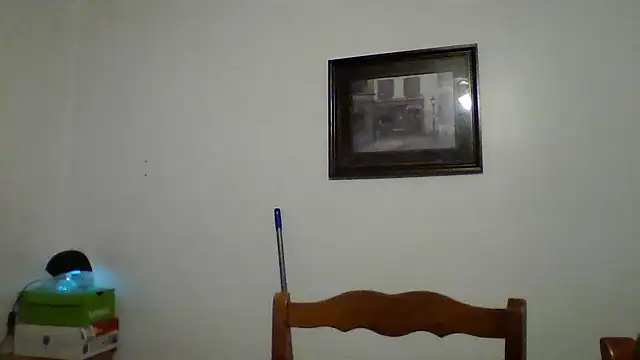 Snapshot of Skoobysnackss420 chatting on December 22, 2025, 2:52 am Skoobysnackss420 online show from December 22, 2025, 2:52 am