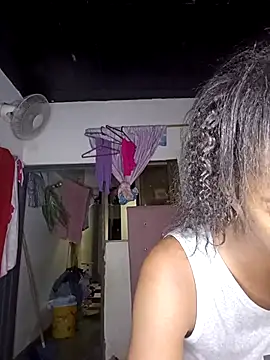 Shanelle   online show from November 3, 2025, 1:51 am