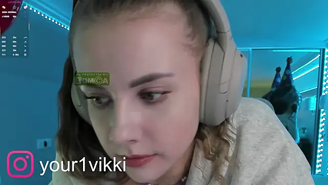 Snapshot of Vikki_Cheese chatting on February 13, 2025, 1:37 pm Vikki Cheese online show from February 13, 2025, 1:37 pm