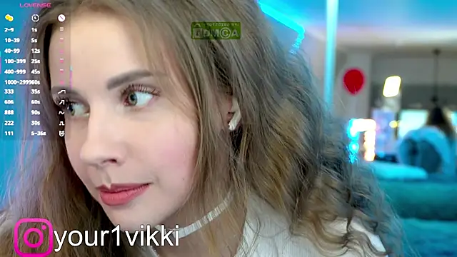 Snapshot of Vikki_Cheese chatting on March 18, 2025, 8:48 pm Vikki Cheese online show from March 18, 2025, 8:48 pm