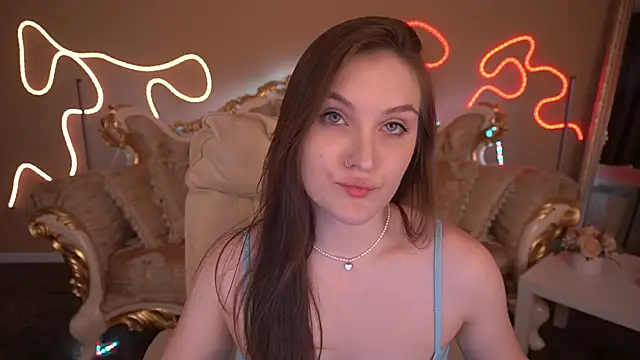 EmmyCharmm online show from October 3, 2025, 5:48 am