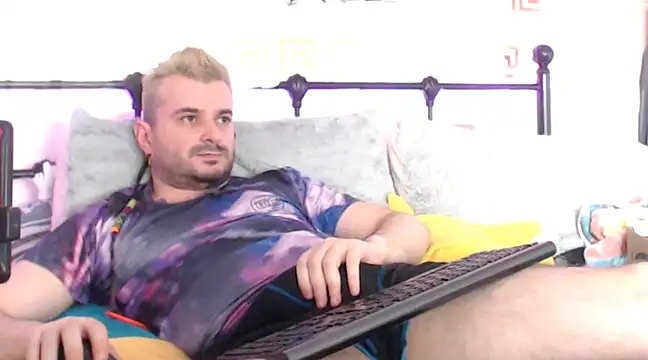 Snapshot of erotico69xxx chatting on February 27, 2025, 3:48 pm erotico69xxx online show from February 27, 2025, 3:48 pm