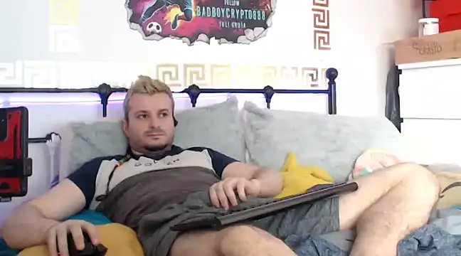 Snapshot of erotico69xxx chatting on March 10, 2025, 12:15 pm erotico69xxx online show from March 10, 2025, 12:15 pm