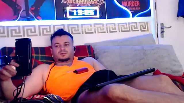 erotico69xxx online show from January 8, 2026, 1:24 pm