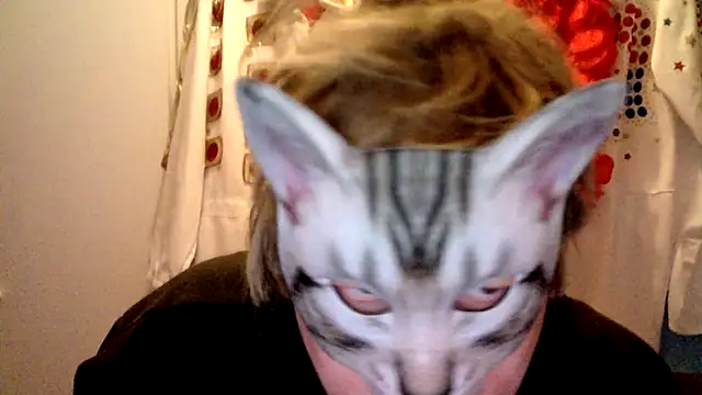 Snapshot of Sigorius chatting on January 12, 2025, 5:01 pm Sigorius online show from January 12, 2025, 5:01 pm