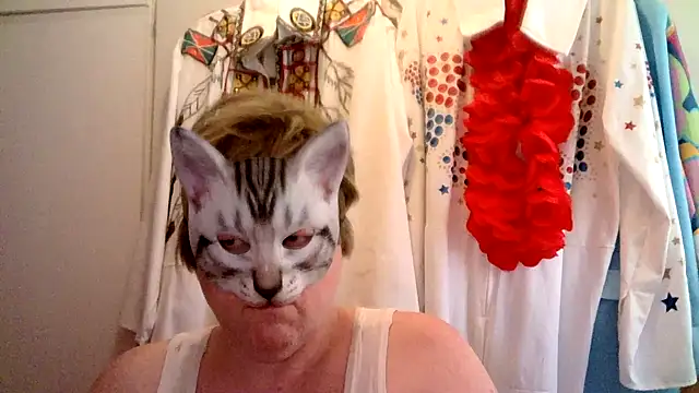 Snapshot of Sigorius chatting on February 21, 2025, 10:39 am Sigorius online show from February 21, 2025, 10:39 am