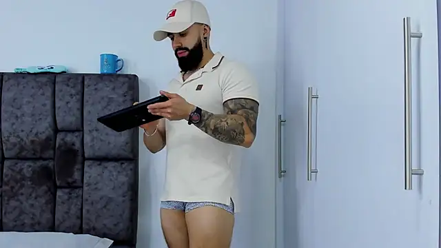 Zack Froone online show from February 22, 2025, 5:13 pm