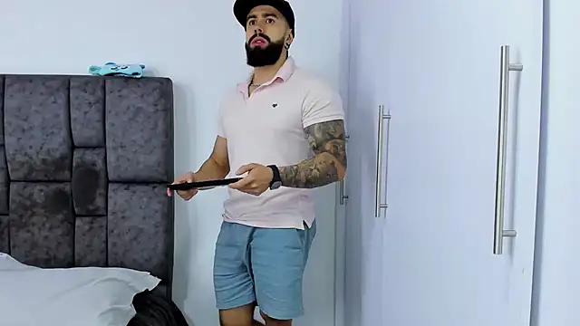 Zack Froone online show from February 26, 2025, 1:41 pm