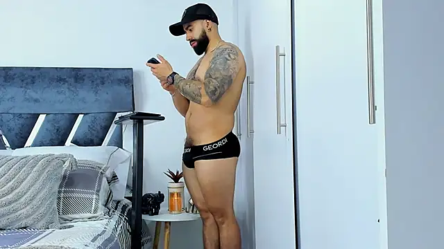 Zack Froone online show from November 5, 2025, 1:00 pm