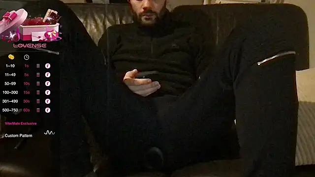 Snapshot of athenphysics chatting on December 18, 2024, 3:33 pm athenphysics online show from December 18, 2024, 3:33 pm