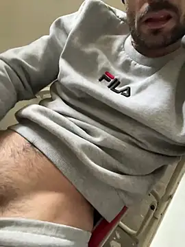 Snapshot of athenphysics chatting on January 17, 2026, 1:05 pm athenphysics online show from January 17, 2026, 1:05 pm