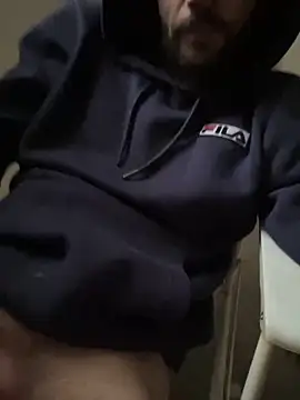 Snapshot of athenphysics chatting on February 15, 2026, 3:31 pm athenphysics online show from February 15, 2026, 3:31 pm