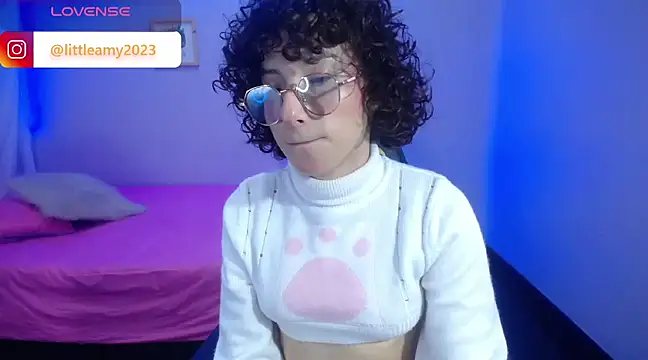 little  amy  online show from January 5, 2025, 3:22 am