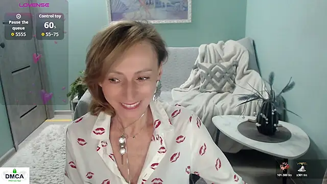 HornyMilf 777 online show from May 20, 2026, 6:52 am