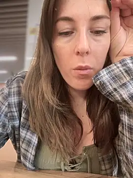 MommmyYummy online show from September 15, 2025, 7:30 am