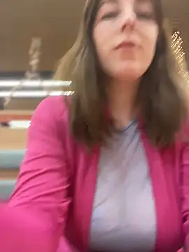 MommmyYummy online show from April 7, 2026, 12:38 pm