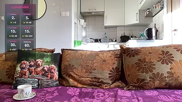 Snapshot of Teylor_Love chatting on February 3, 2025, 1:19 pm Teylor Love online show from February 3, 2025, 1:19 pm