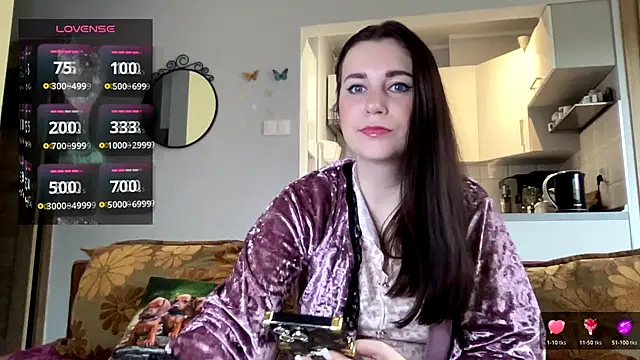 Snapshot of Teylor_Love chatting on October 22, 2025, 12:05 pm Teylor Love online show from October 22, 2025, 12:05 pm