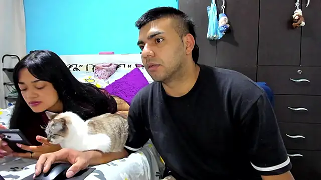 2ScarletandRyan8 online show from February 9, 2026, 9:57 am