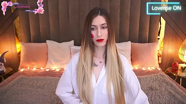 Sexy Lava online show from February 14, 2025, 7:17 am