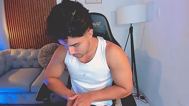 liam collins21 online show from October 24, 2025, 11:50 am