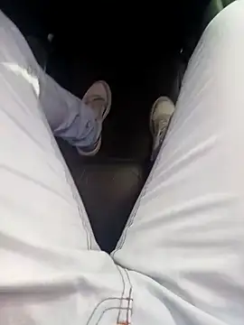 Brutao  online show from November 3, 2025, 10:49 am