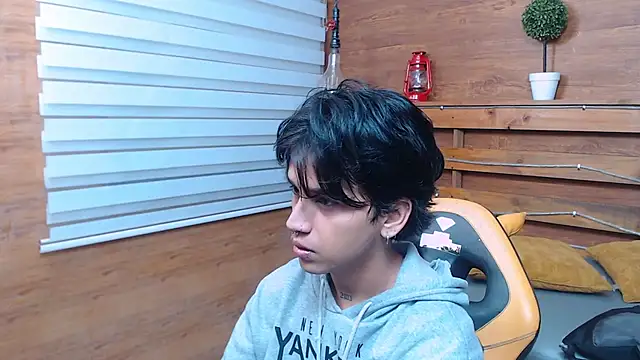 alex 477 online show from January 14, 2026, 11:38 am