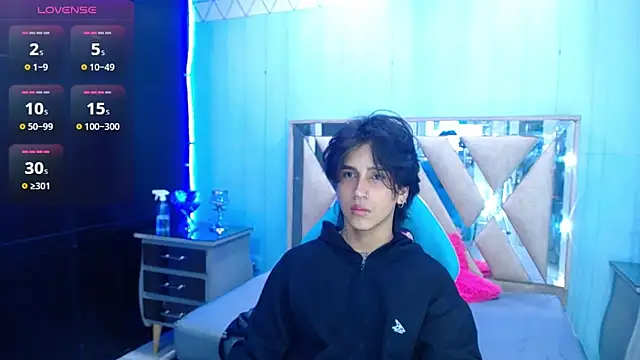 alex 477 online show from March 26, 2026, 11:38 am