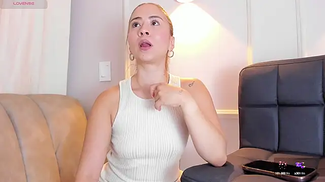 Snapshot of Lia_walton chatting on December 25, 2024, 5:58 am Lia walton online show from December 25, 2024, 5:58 am