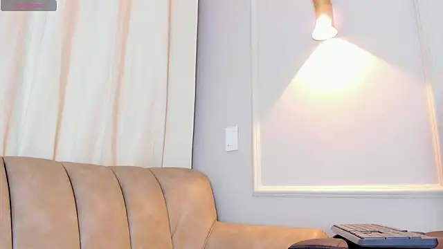 Snapshot of Lia_walton chatting on December 30, 2024, 11:59 am Lia walton online show from December 30, 2024, 11:59 am