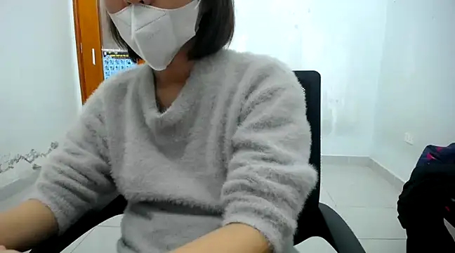 Michiko1 online show from January 28, 2025, 1:49 pm