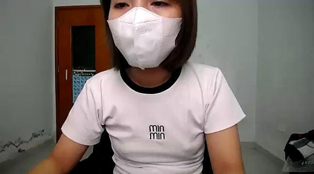 Michiko1 online show from February 3, 2025, 6:24 am