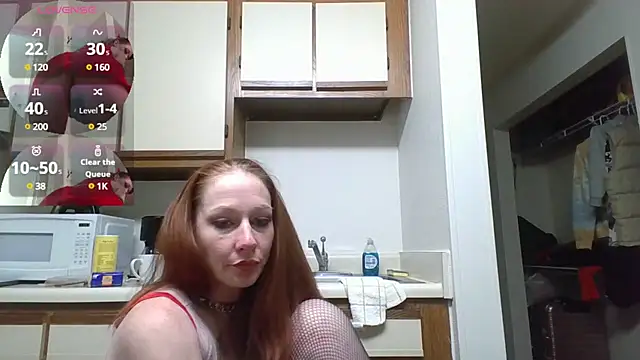 Snapshot of SexyRed247365 chatting on March 6, 2025, 4:49 pm SexyRed247365 online show from March 6, 2025, 4:49 pm