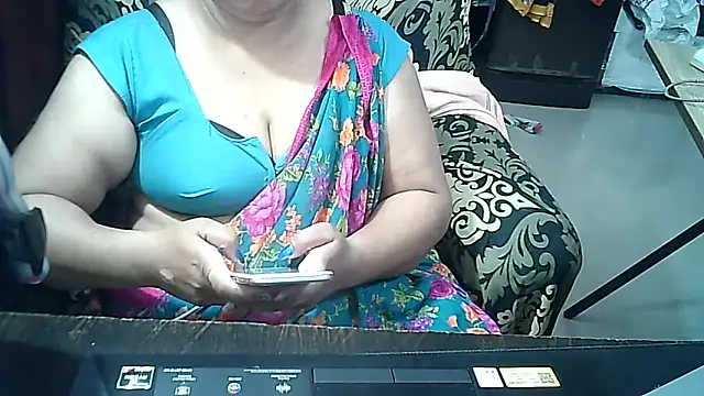 Snapshot of Punambhabisexy chatting on November 3, 2025, 3:35 pm Punambhabisexy online show from November 3, 2025, 3:35 pm