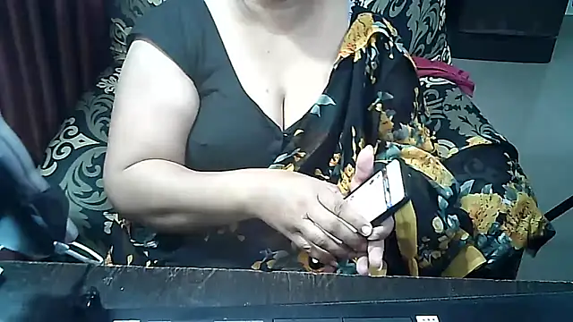 Snapshot of Punambhabisexy chatting on December 22, 2025, 7:55 pm Punambhabisexy online show from December 22, 2025, 7:55 pm