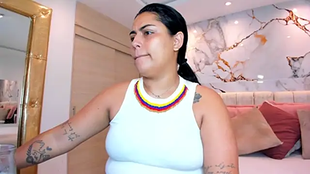 kiana cream online show from July 16, 2026, 1:39 pm