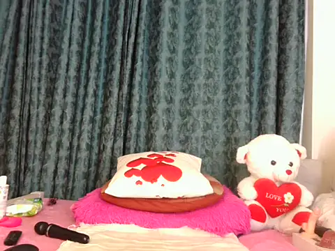 Snapshot of Pretty-shally chatting on March 5, 2025, 12:55 pm Pretty-shally online show from March 5, 2025, 12:55 pm