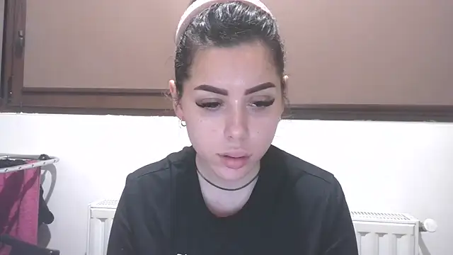 LovelyJulliette online show from February 7, 2026, 4:54 pm